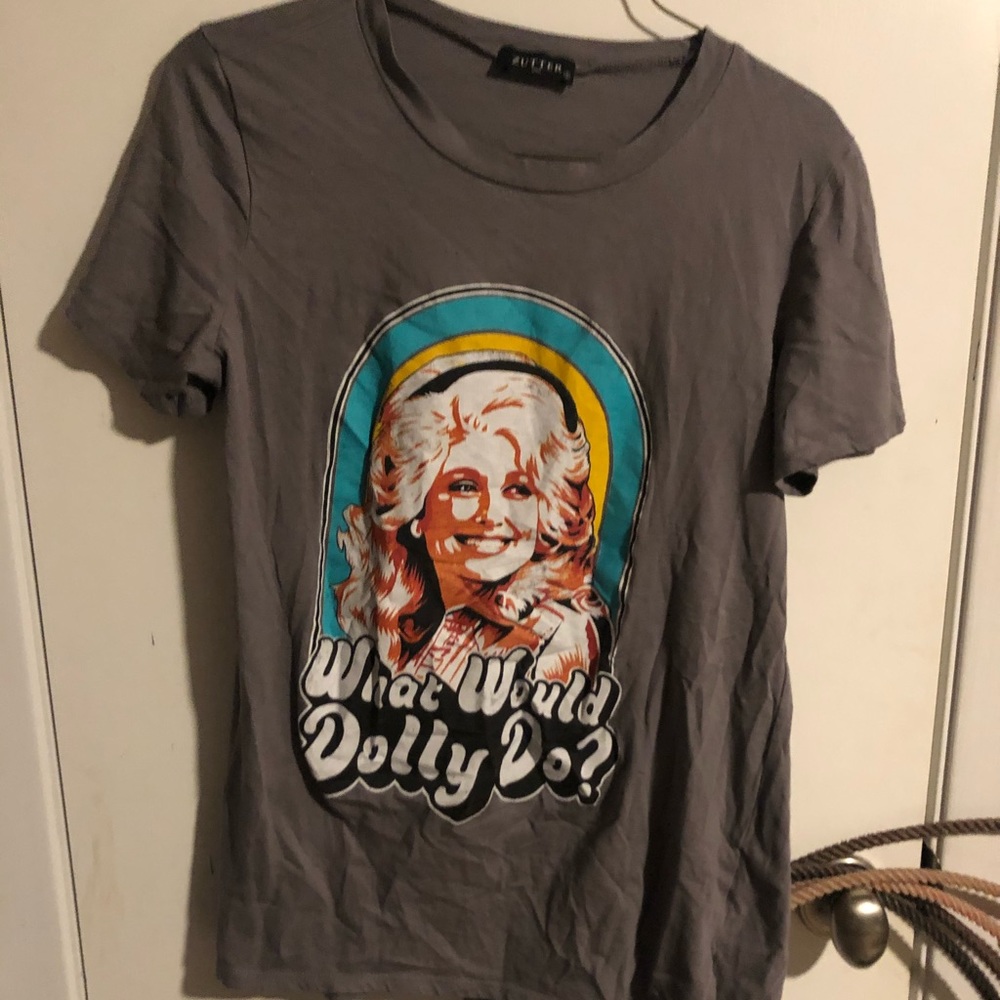 what would dolly do graphic tee
